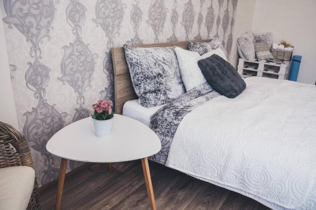 Stylový apartmán v centru Náchoda Exterior foto